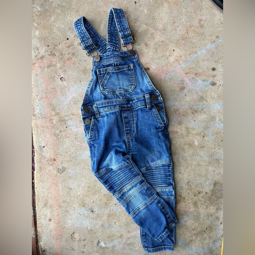 Art class overalls